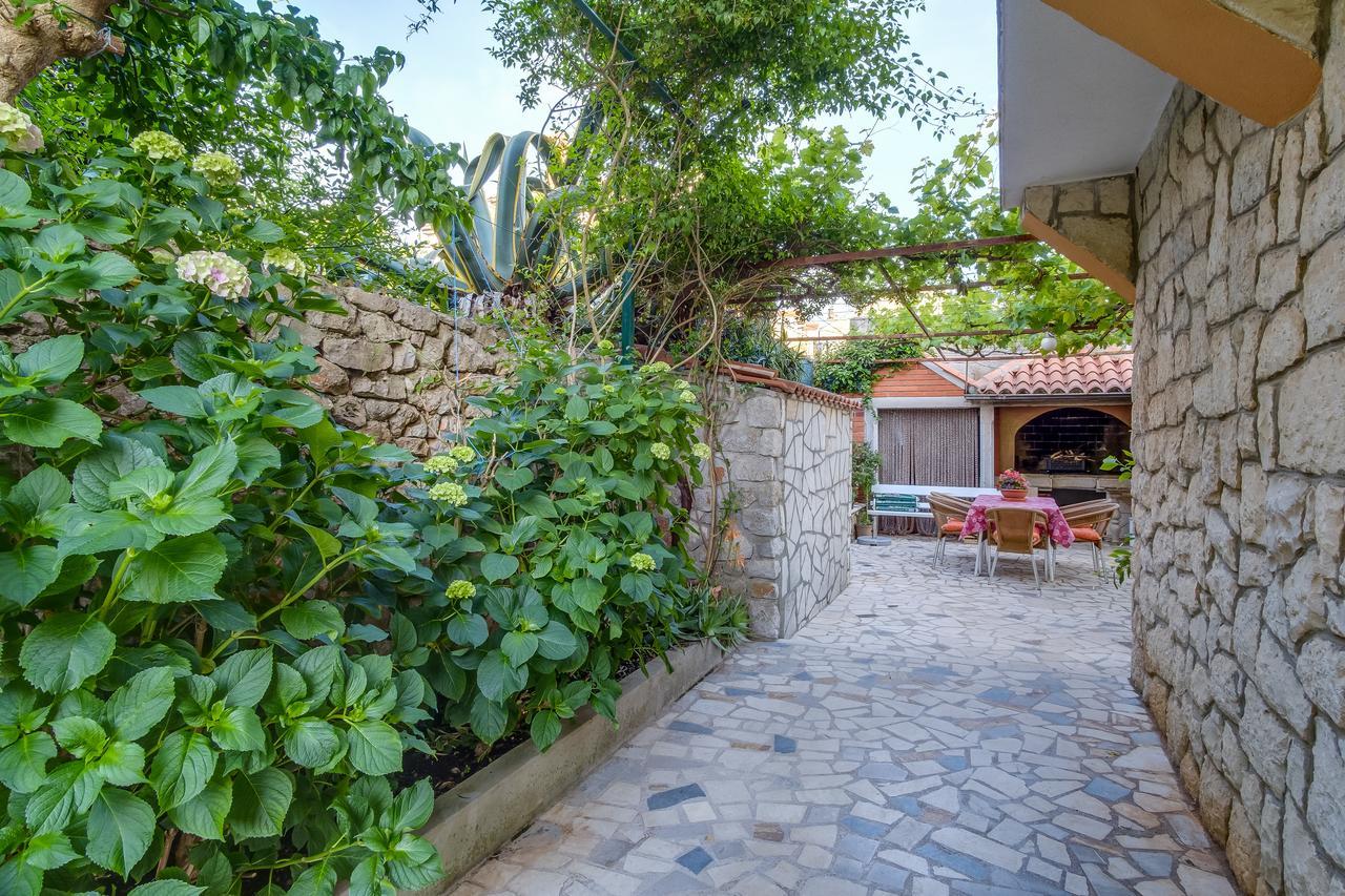 Apartments Beba Mali Lošinj Zewnętrze zdjęcie