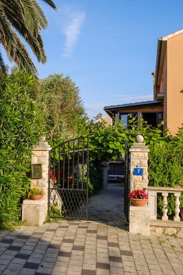 Apartments Beba Mali Lošinj Zewnętrze zdjęcie